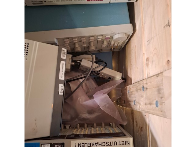 Diverse meetinstrumenten , o.a. tektronix - afbeelding 9 van  9