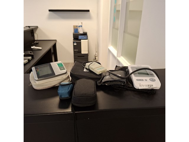 Diverse meetinstrumenten - afbeelding 1 van  12