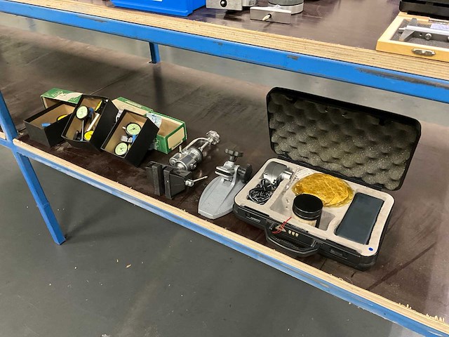 Diverse meetklokken (9x) - afbeelding 1 van  7