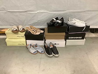 Diverse merk-schoenen (12x) - afbeelding 1 van  8