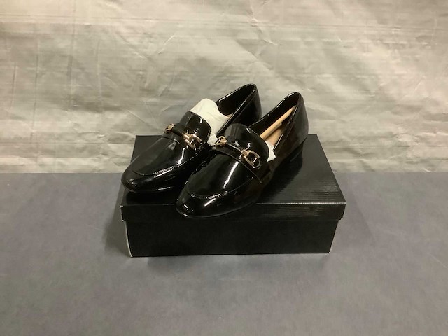 Diverse merk-schoenen (12x) - afbeelding 4 van  8