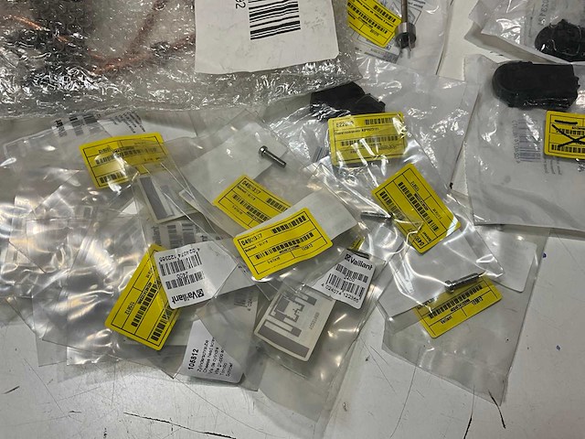 Diverse merken cv ketel onderdelen - afbeelding 9 van  23