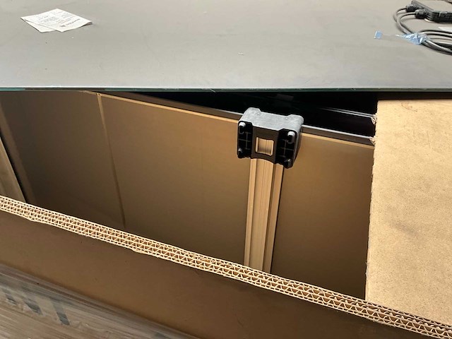 Diverse merken en vermogens zonnepaneel (8x) - afbeelding 3 van  4