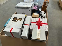 Diverse merken lampen partij op pallet - afbeelding 5 van  6