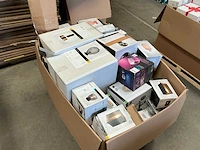 Diverse merken lampen partij op pallet - afbeelding 4 van  5