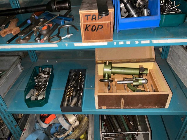 Diverse metaalbewerking materialen - afbeelding 2 van  14