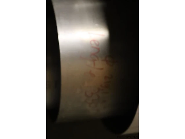 Diverse metalen buizen - afbeelding 3 van  13