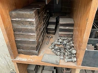 Diverse metalen onderdelen en hulpstukken - afbeelding 4 van  17