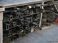 Diverse metalen profielen