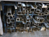 Diverse metalen profielen - afbeelding 2 van  7
