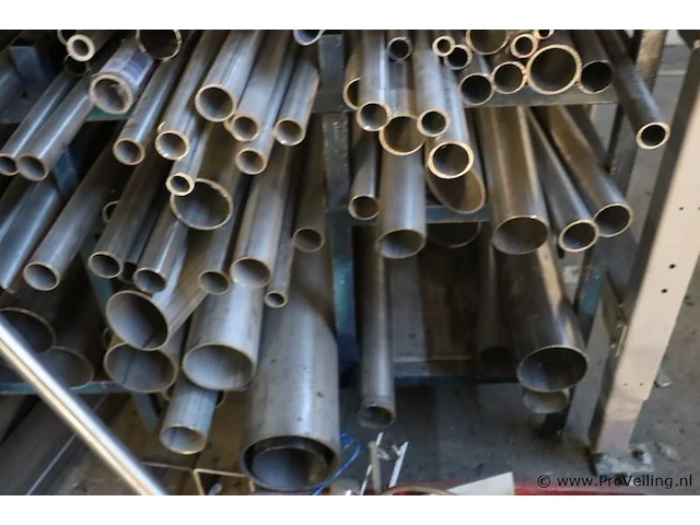 Diverse metalen profielen - afbeelding 6 van  7