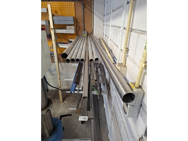 Diverse metalen profielen - afbeelding 5 van  6