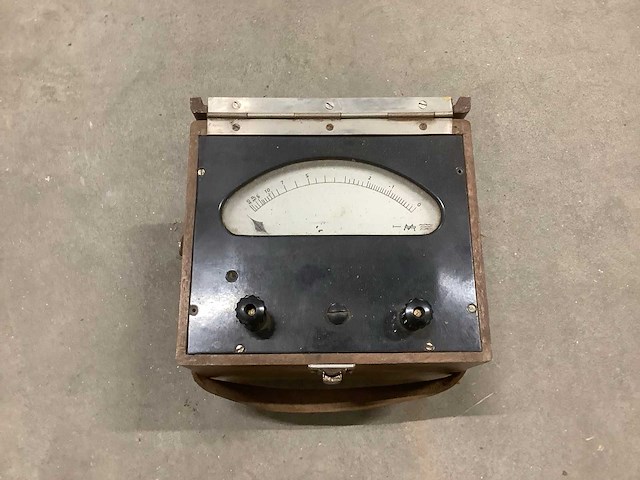 Diverse meters (3x) - afbeelding 4 van  4