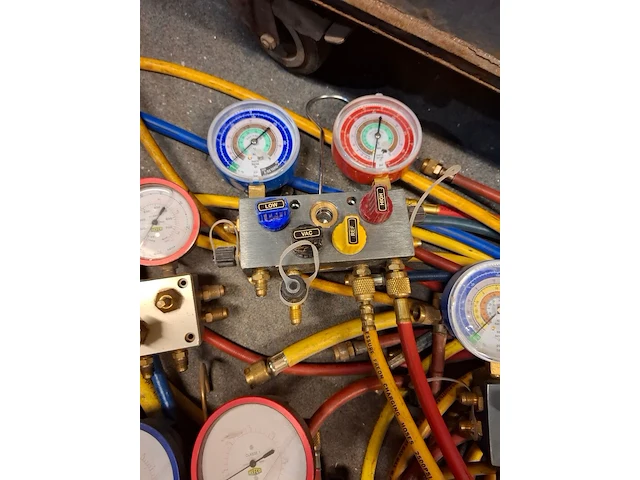 Diverse metersets o.a. tbv airco - afbeelding 12 van  16