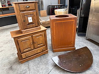 Diverse meubels - afbeelding 1 van  7