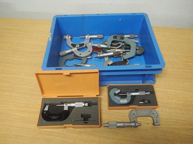 Diverse micrometers (14x) - afbeelding 1 van  6