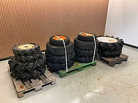 Diverse minitractor band met velg - afbeelding 1 van  10
