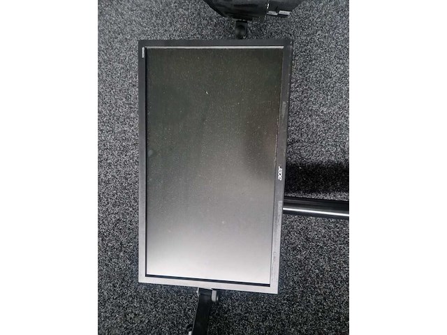 Diverse monitoren en telefoonsets - afbeelding 3 van  5