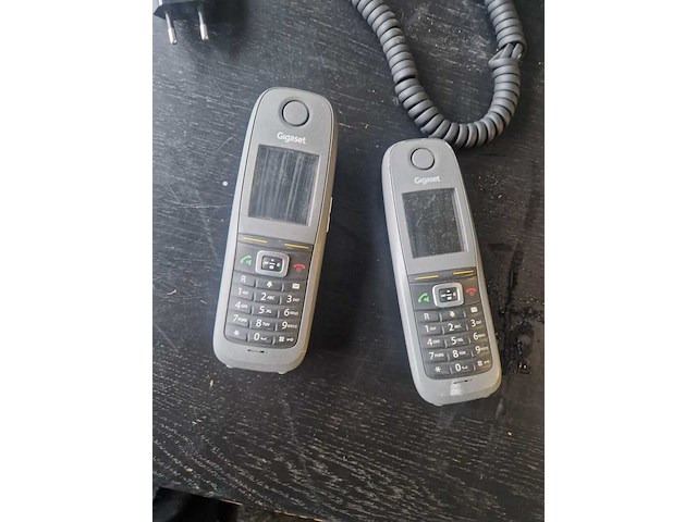 Diverse monitoren en telefoonsets - afbeelding 4 van  5