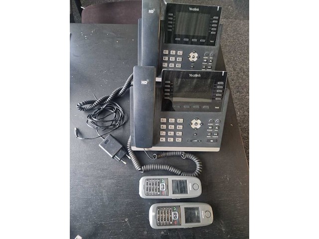 Diverse monitoren en telefoonsets - afbeelding 5 van  5