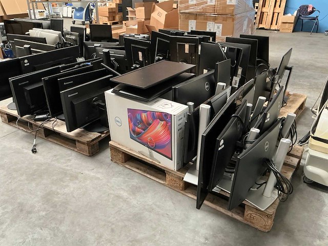 Diverse monitoren - afbeelding 1 van  6