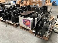 Diverse monitoren - afbeelding 1 van  6