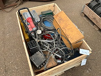 Diverse montagegereedschappen - afbeelding 2 van  9