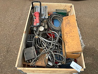 Diverse montagegereedschappen - afbeelding 3 van  9