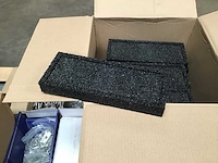 Diverse montagematerialen ten behoeve van zonnepanelen - afbeelding 6 van  7