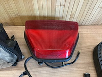 Diverse motoronderdelen - afbeelding 2 van  5