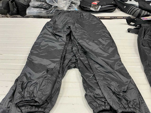 Diverse mqp, orina regen motorbroek (12x) - afbeelding 10 van  14