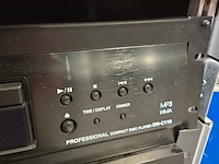 Diverse multimedia apparatuur en flightcases, o.a leader - afbeelding 5 van  26