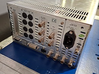Diverse multimedia apparatuur en flightcases, o.a leader - afbeelding 25 van  26