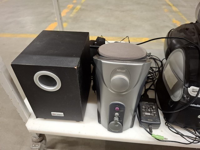 Diverse multimedia o.a. tiptel, boya - afbeelding 5 van  9