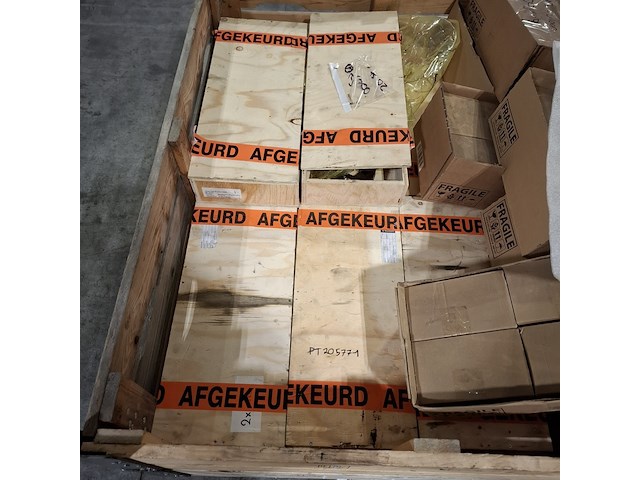 Diverse multimedia - afbeelding 8 van  12