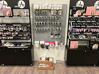 Diverse nail perfect tips en nagelaccessoires - afbeelding 1 van  4