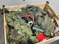 Diverse nl legerkleding - afbeelding 3 van  4