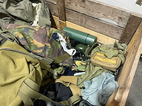 Diverse nl legerkleding - afbeelding 4 van  5