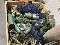 Diverse nl legerkleding - afbeelding 4 van  7
