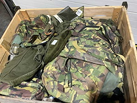 Diverse nl legerkleding - afbeelding 3 van  7