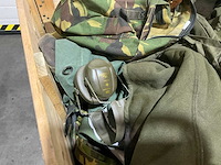Diverse nl legerkleding - afbeelding 5 van  7