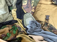 Diverse nl legerkleding - afbeelding 3 van  5