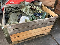 Diverse nl legerkleding - afbeelding 1 van  7