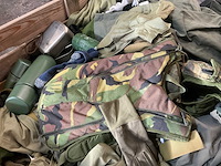 Diverse nl legerkleding - afbeelding 5 van  7