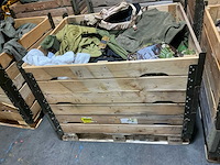 Diverse nl legerkleding - afbeelding 1 van  8