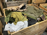 Diverse nl legerkleding - afbeelding 3 van  8