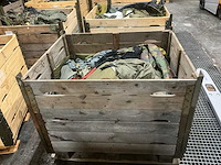 Diverse nl legerkleding - afbeelding 1 van  5