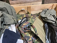 Diverse nl legerkleding - afbeelding 4 van  5