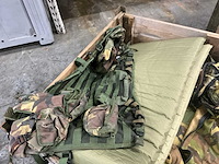 Diverse nl legerkleding - afbeelding 3 van  5