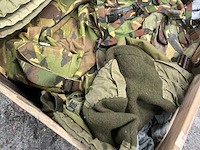 Diverse nl legerkleding - afbeelding 5 van  5
